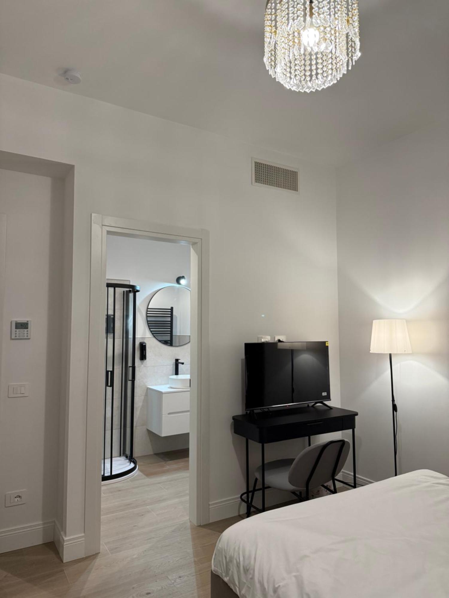 Lux Vatican Guest house *