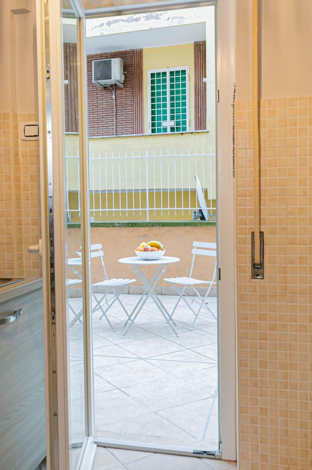 Affittacamere Dafne Con Terrazza Roma