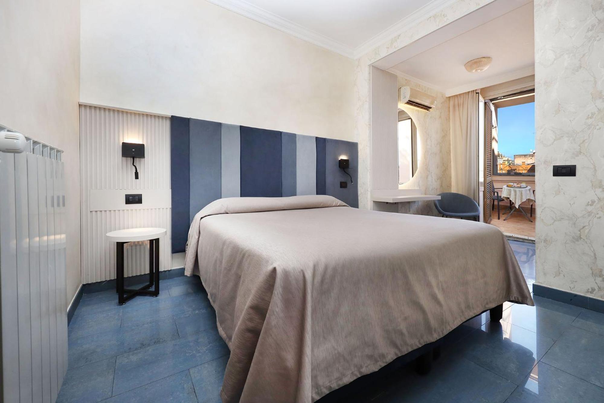 Rimini Hotell
