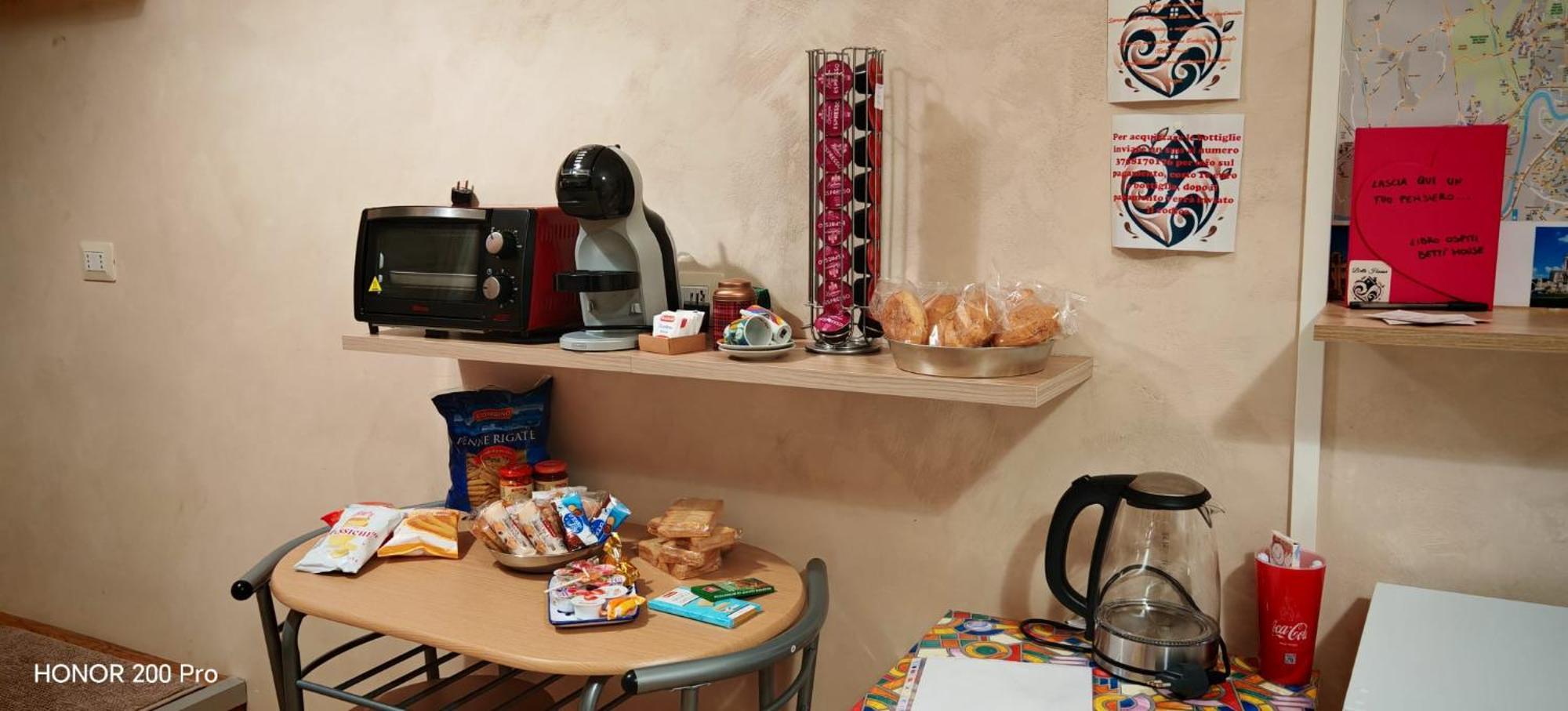 Apartamento Casa Con Idromassaggio Metro C Alessandrino - San Giovanni E Trenino Laziali-termini -betti House Roma