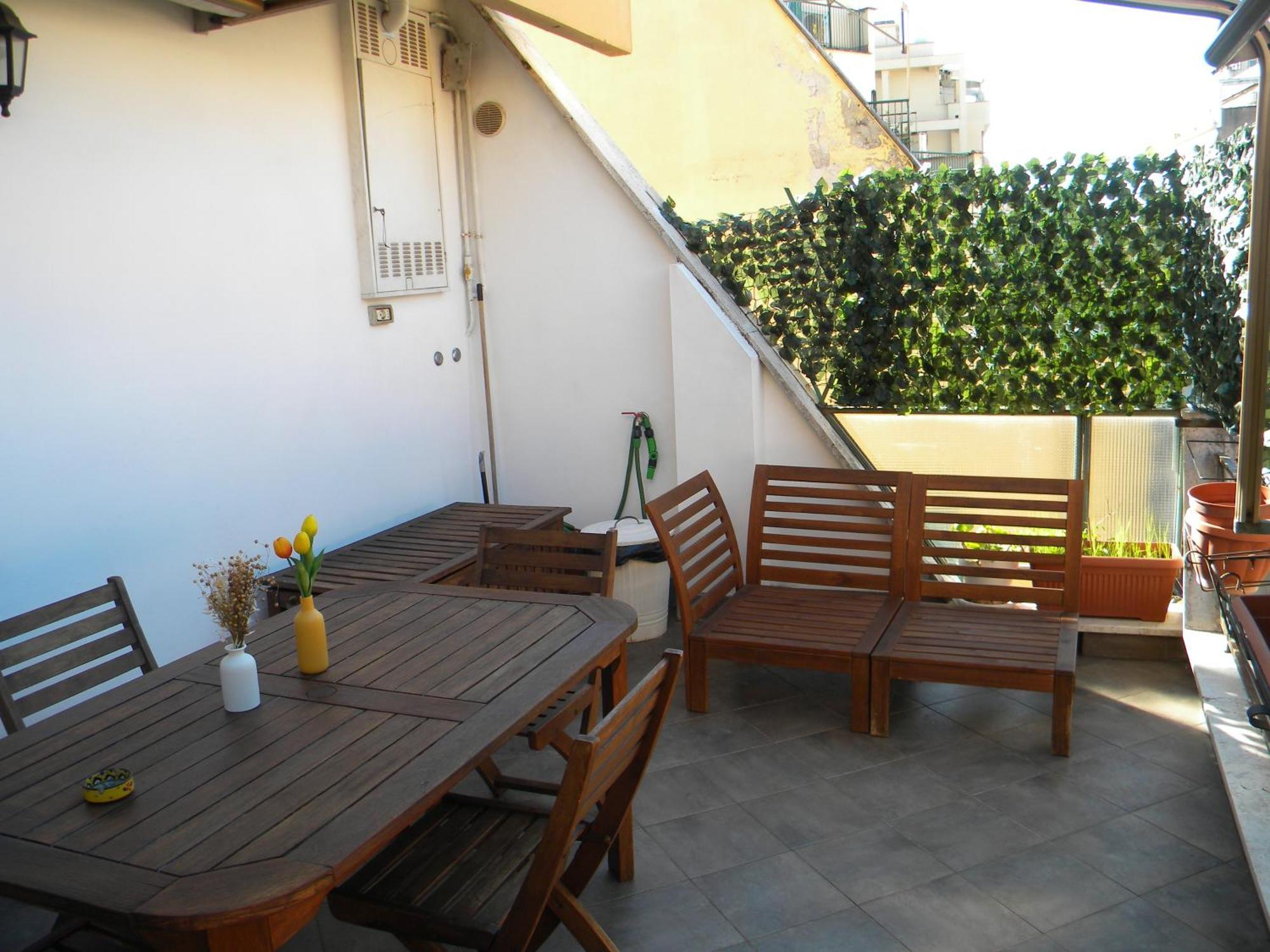 Appartamento Terrazzo Trieste-africano Roma