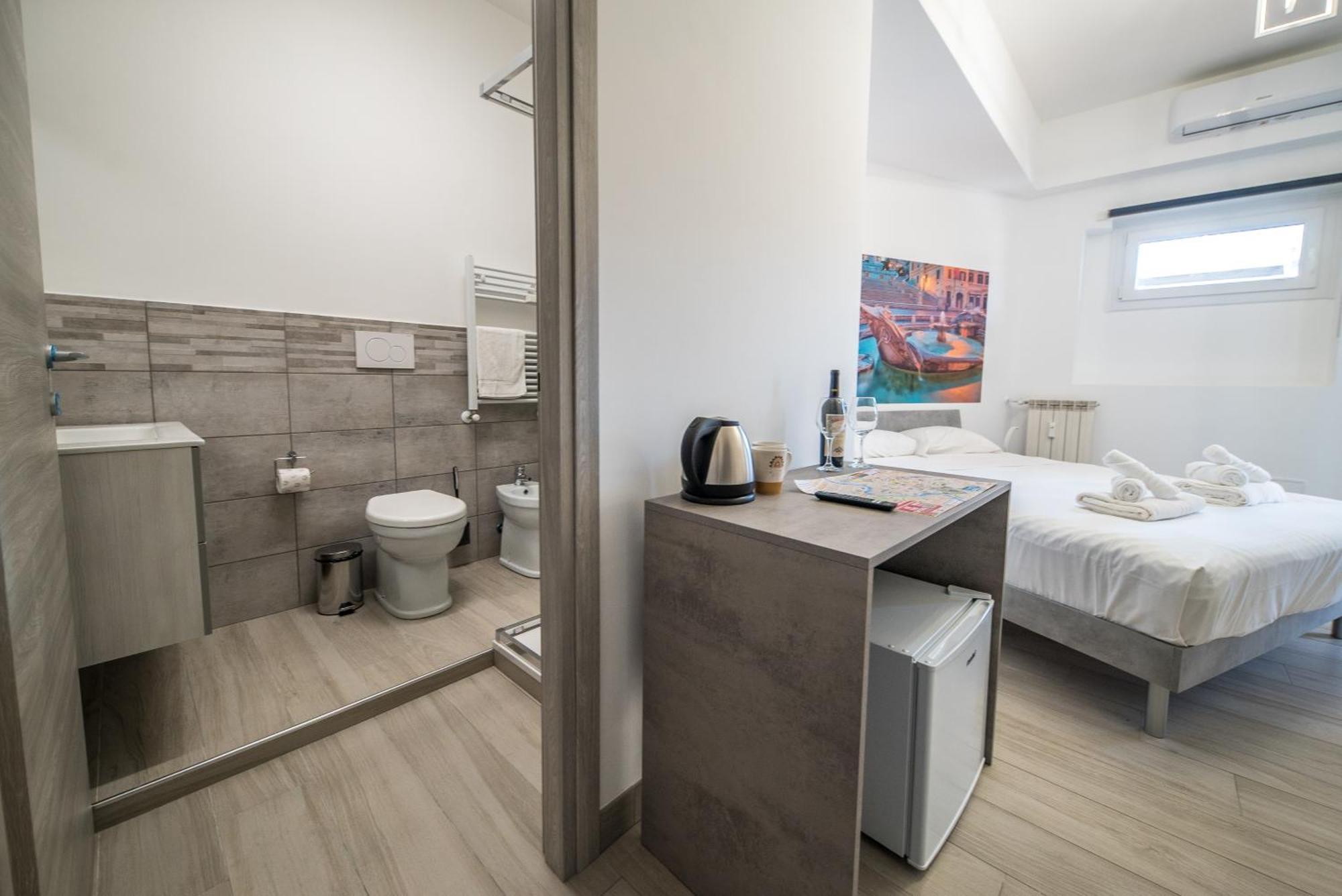 Domus Trevi Garbatella Affittacamere Roma