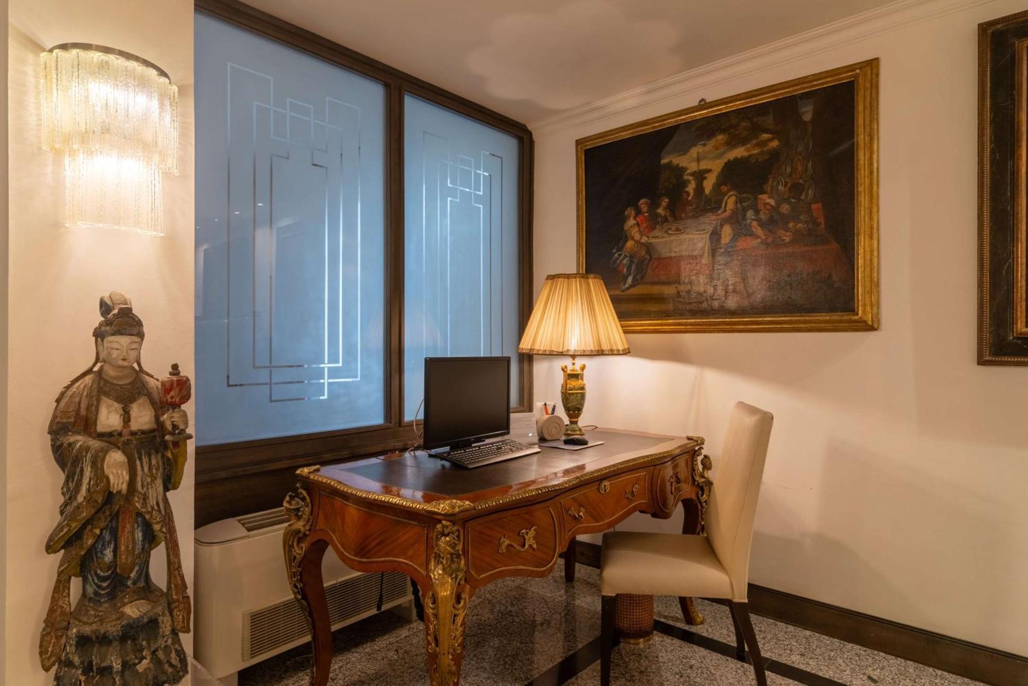 Hotel Western Rivoli