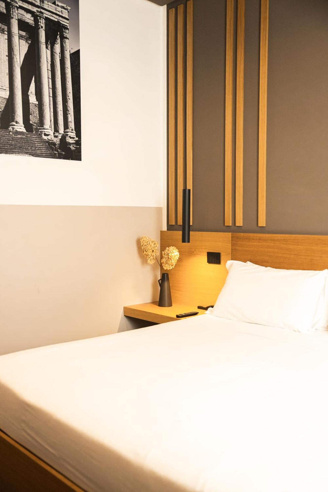 Hotel Central Lodge Rom