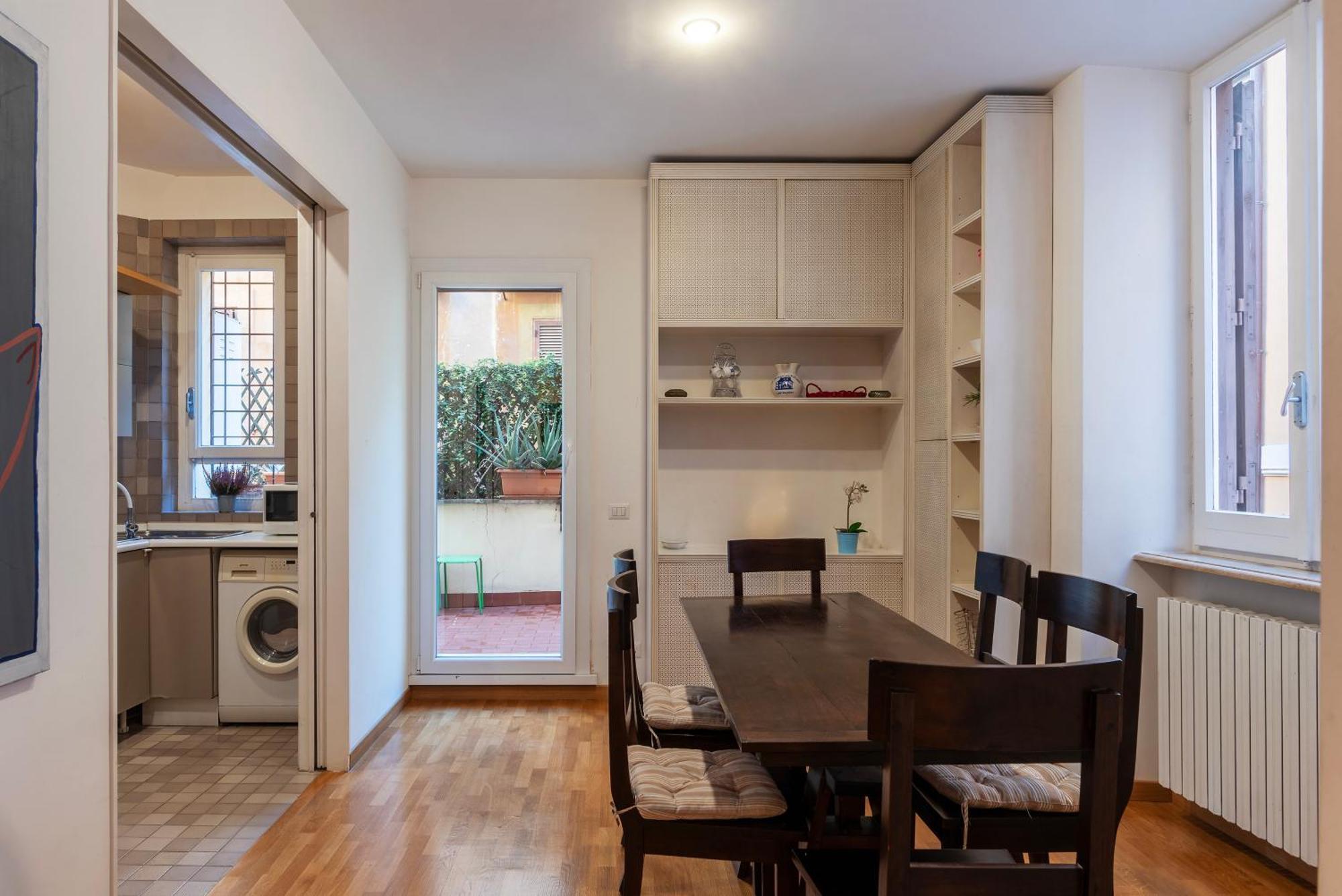 With Terrace Near Piazza Navona - Fromhometorome Apartment *