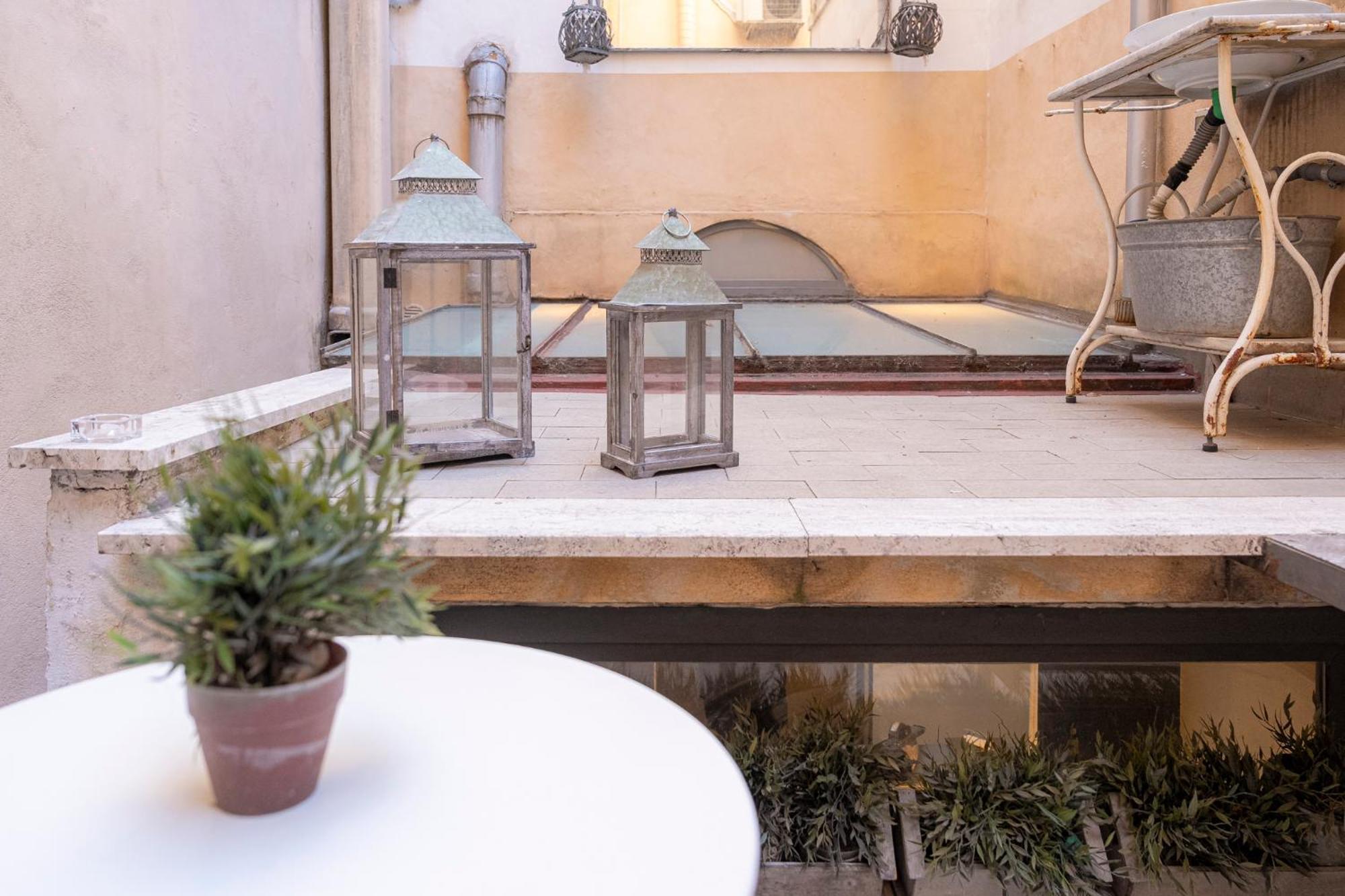 Apartment Homehouse Serpenti - Colosseum - Rione Monti Rom