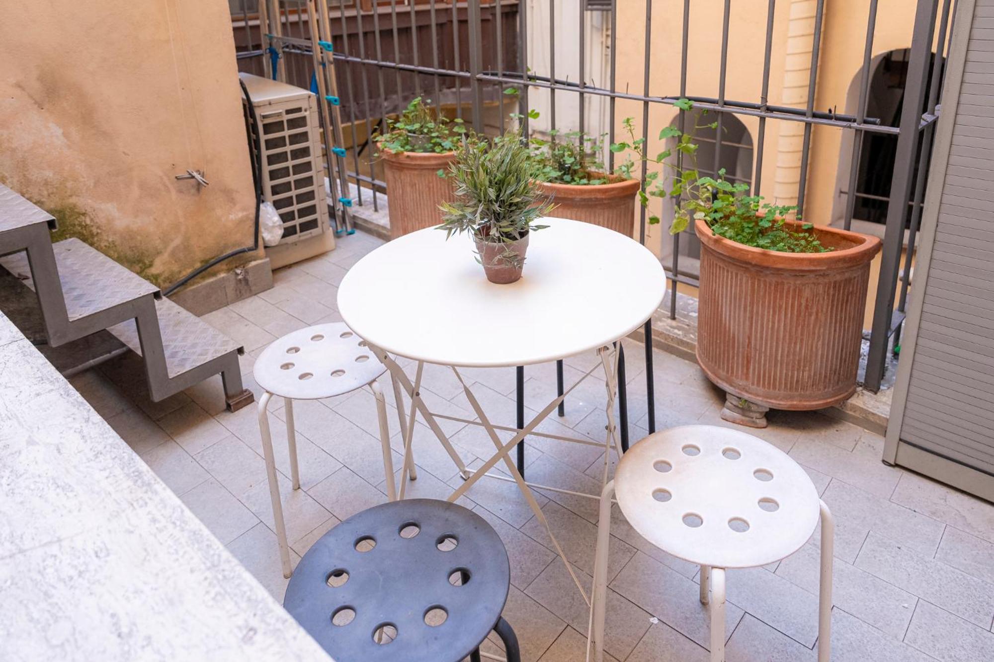 Homehouse Serpenti - Colosseum - Rione Monti Apartment Rom