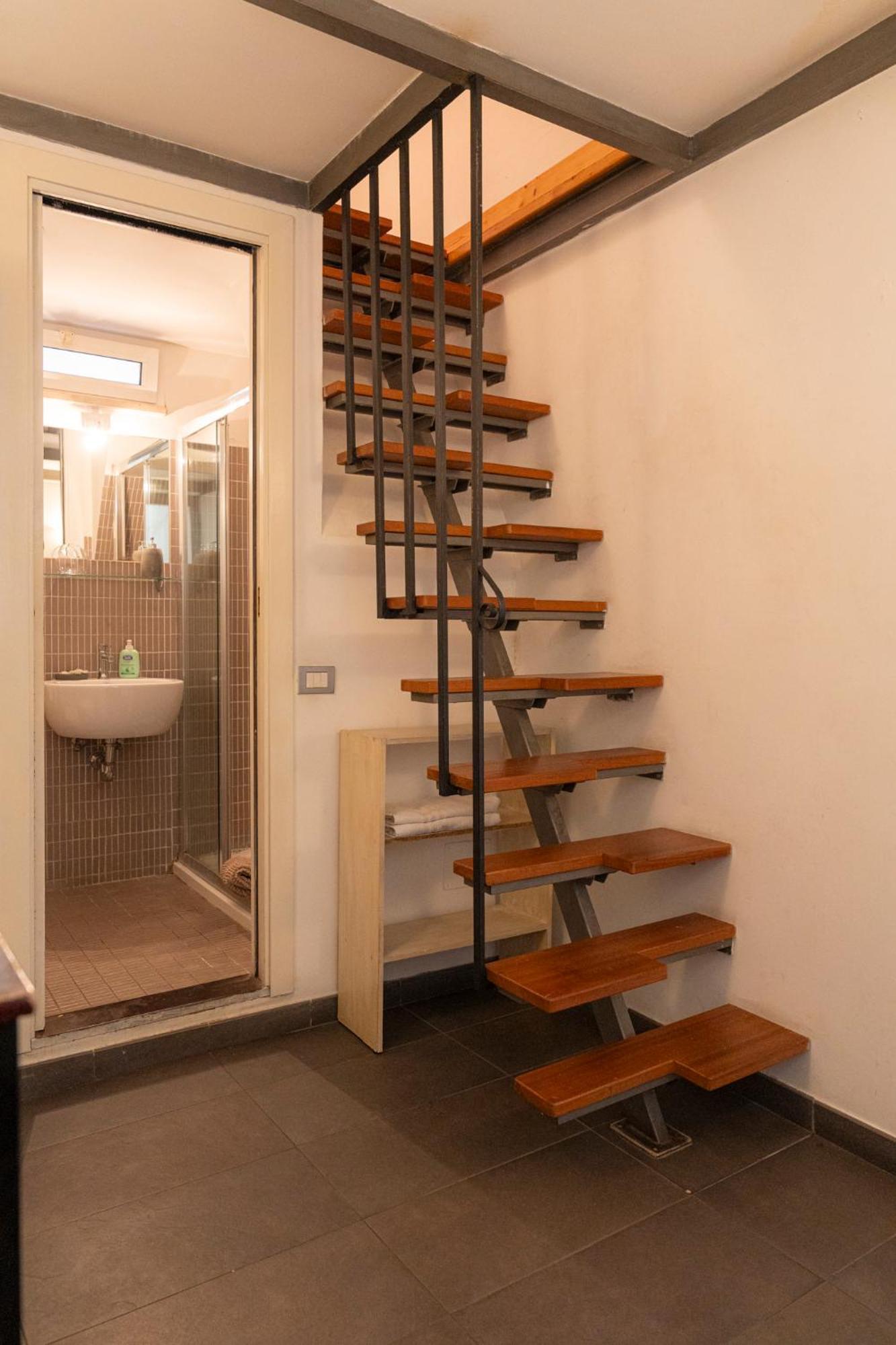 Apartment Homehouse Serpenti - Colosseum - Rione Monti *