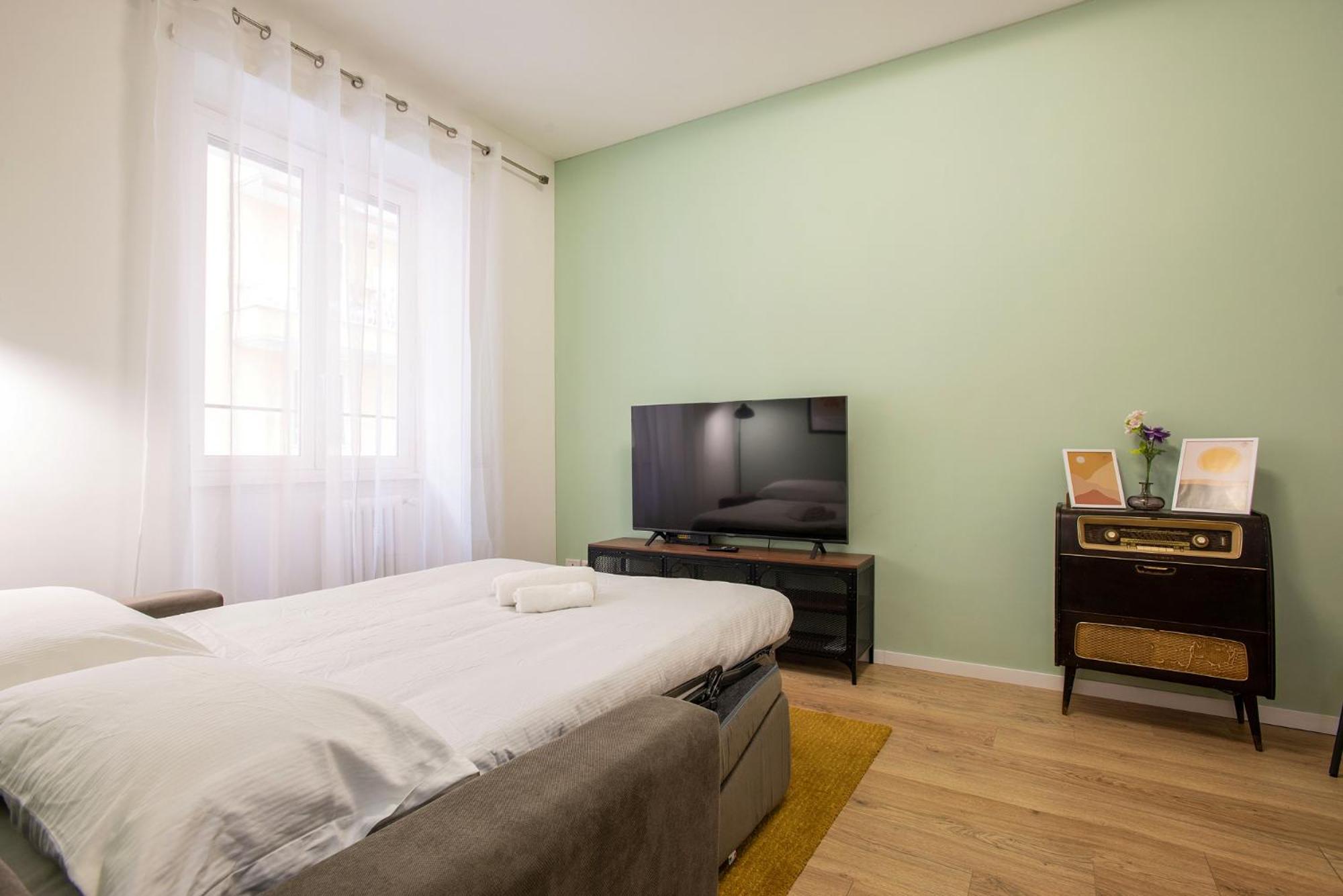 Monte Sacro For 6 Guests Metro B Appartamento *