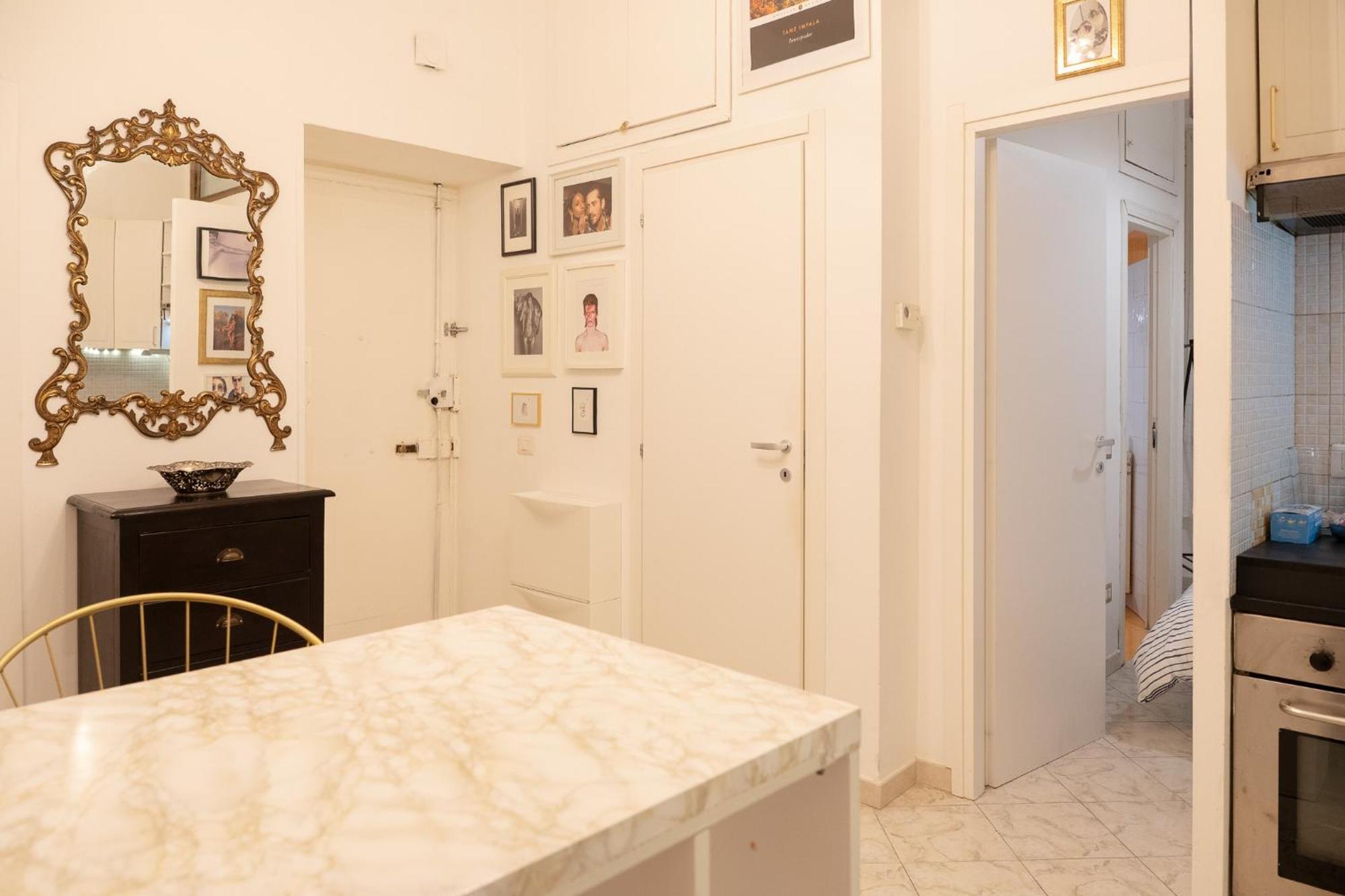 Nova House * Roma
