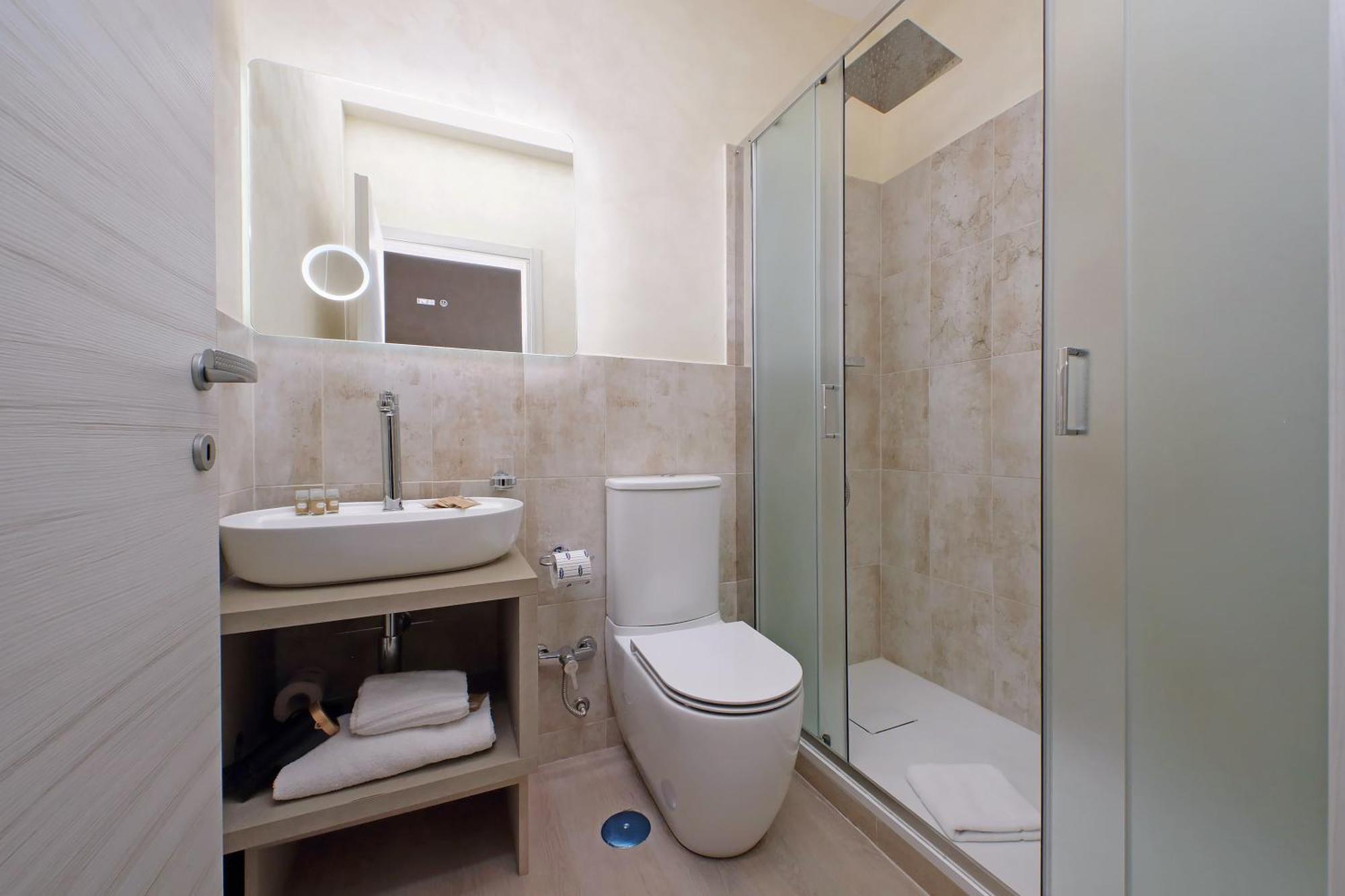 Affittacamere Termini Comfort By Flatinrome *
