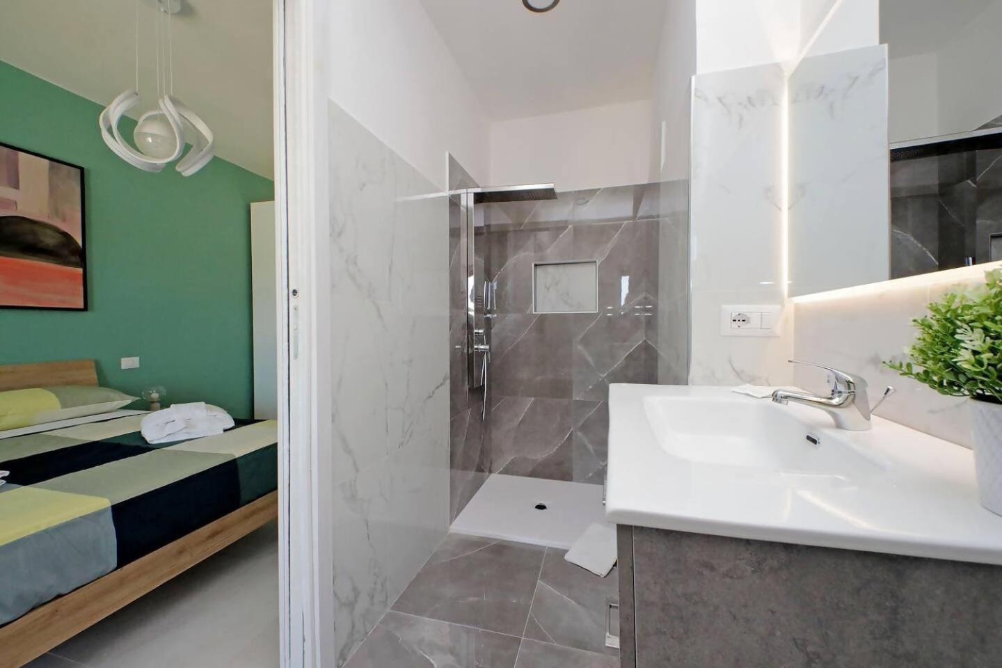 Attico Di Design A Garbatella Con Vista San Pietro Apartamento