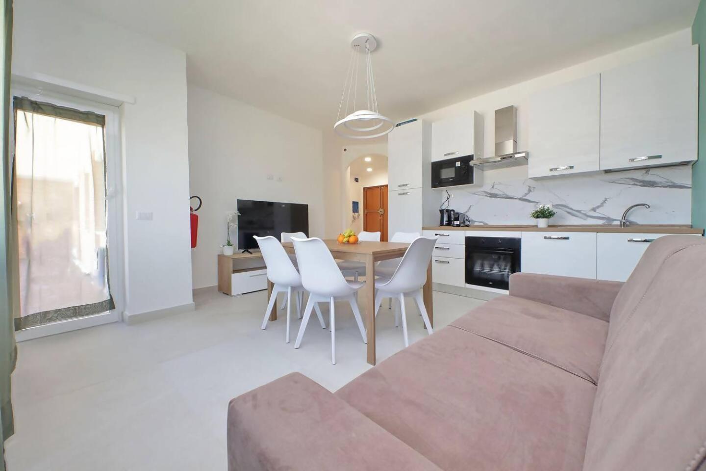 Apartamento Attico Di Design A Garbatella Con Vista San Pietro Roma