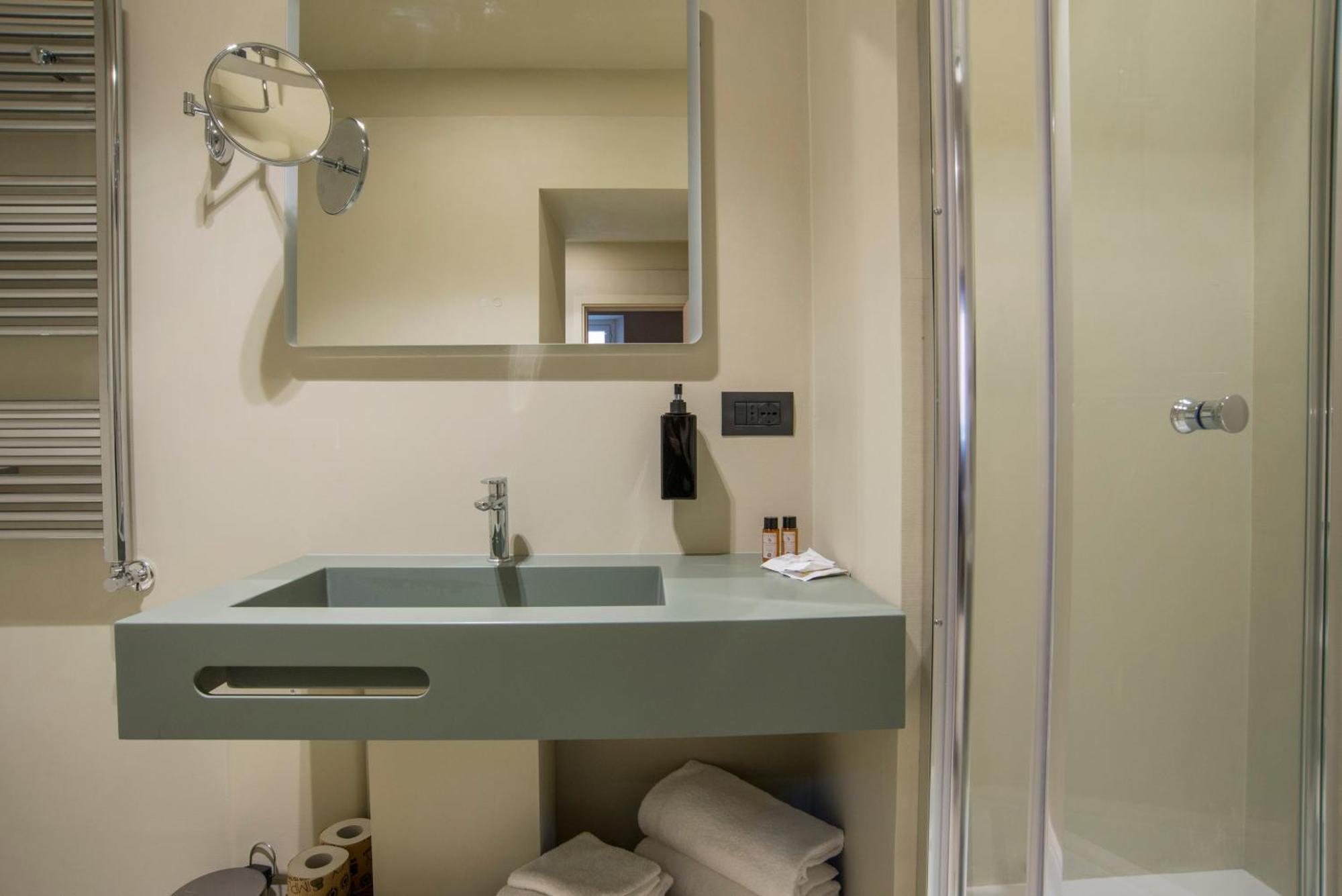 Bocca Di Leone Luxury Guest house Rome