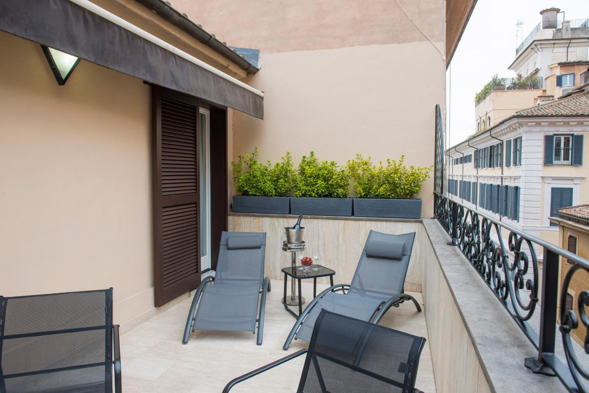 Bocca Di Leone Luxury Guest house Rome