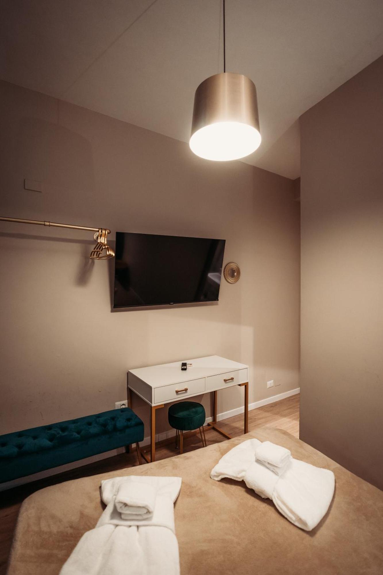 Domus Tiberina Hotell 2*