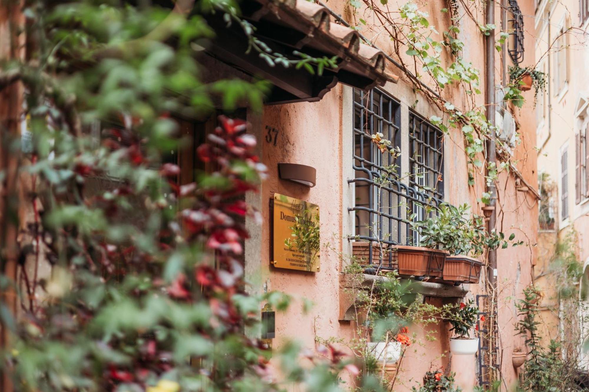 Domus Tiberina 2* Roma