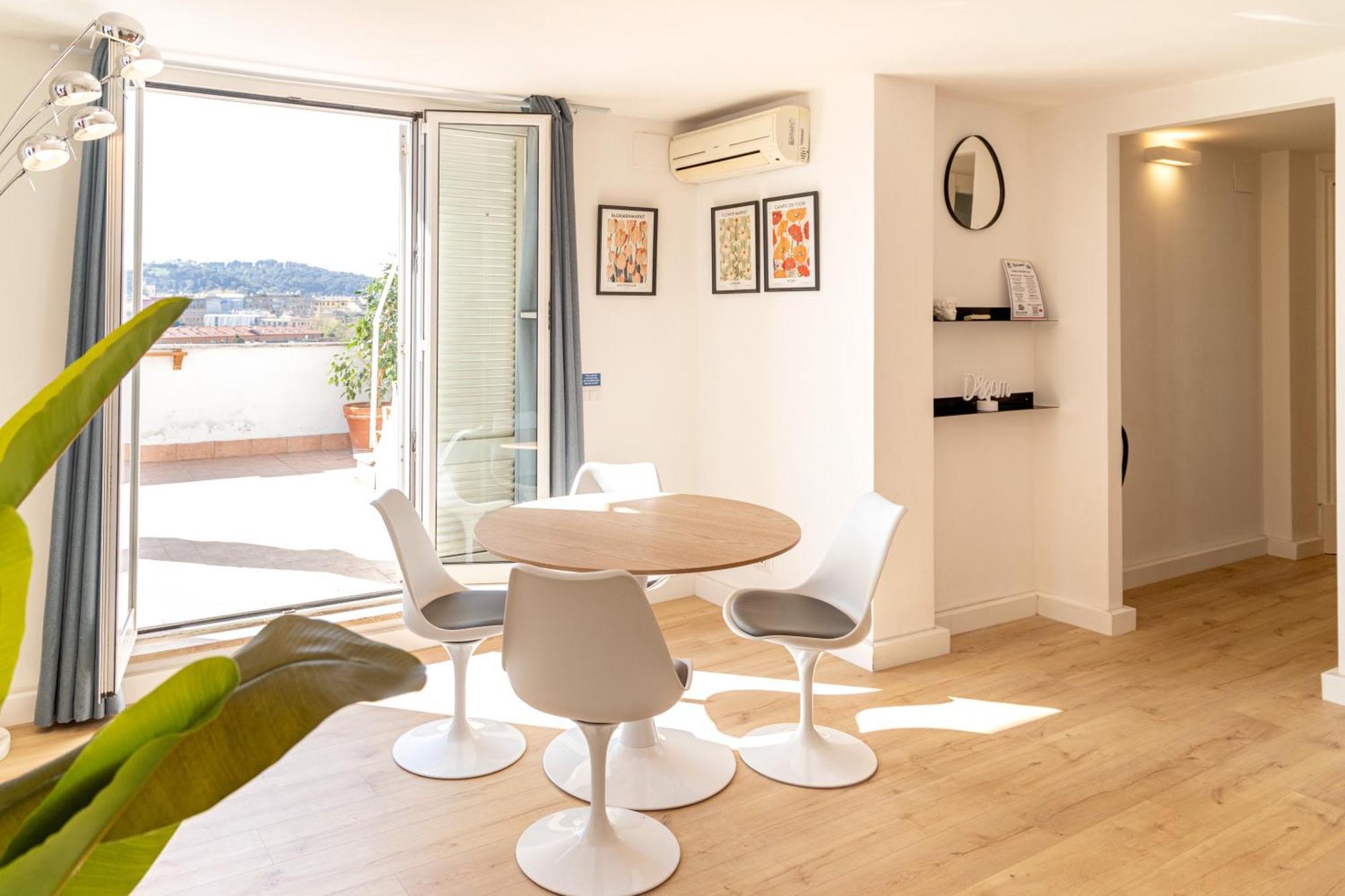 Apartamento Terrazza Donatello - Rome's Skyview Loft *