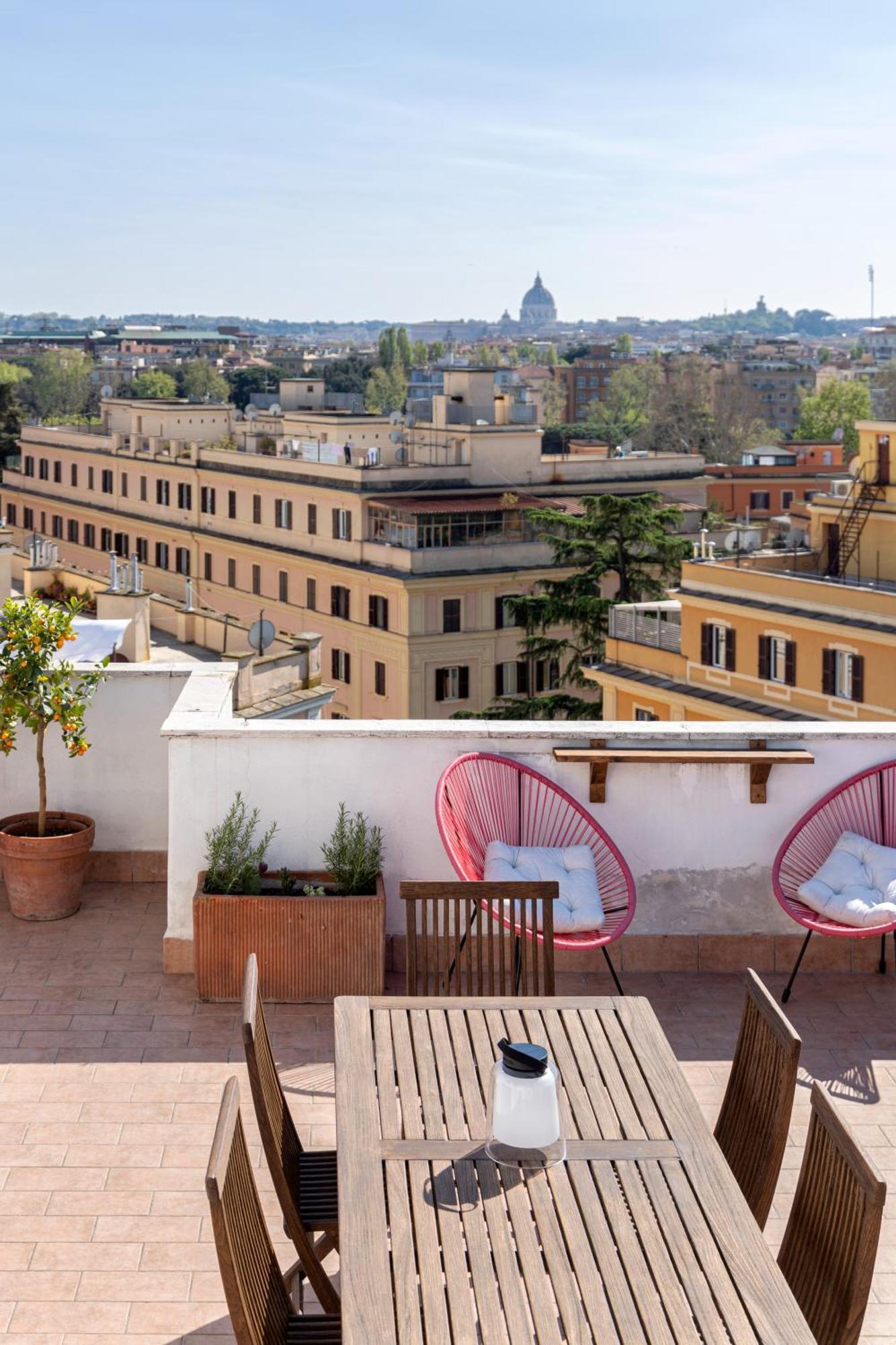 Apartamento Terrazza Donatello - Rome's Skyview Loft *