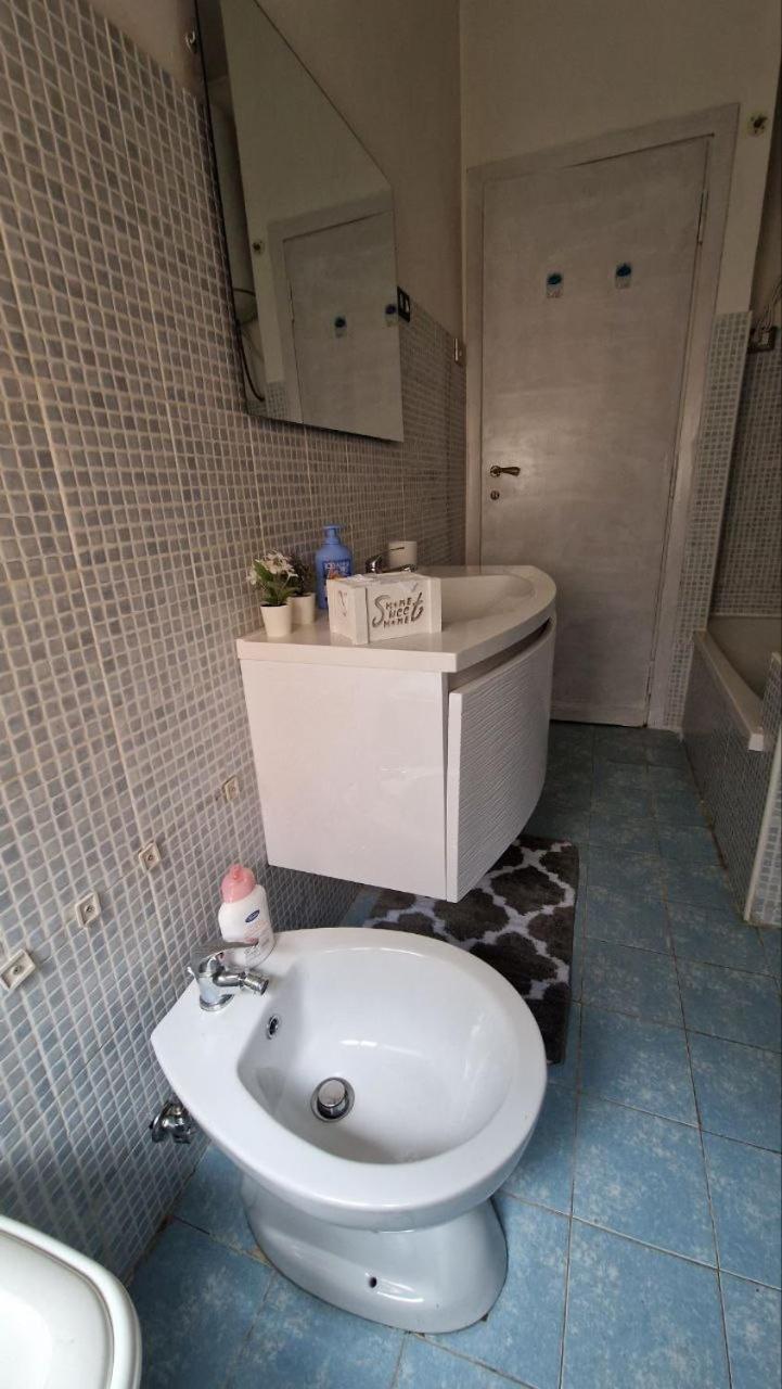 Entire Apartment-casal Bertone-tiburtina Apartment *