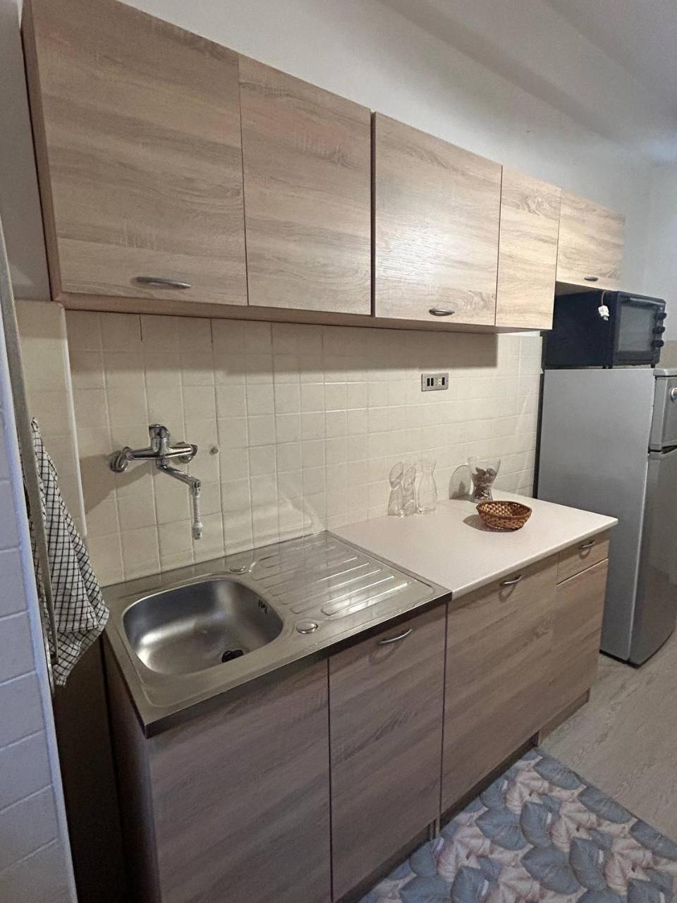 Entire Apartment-casal Bertone-tiburtina * Roma