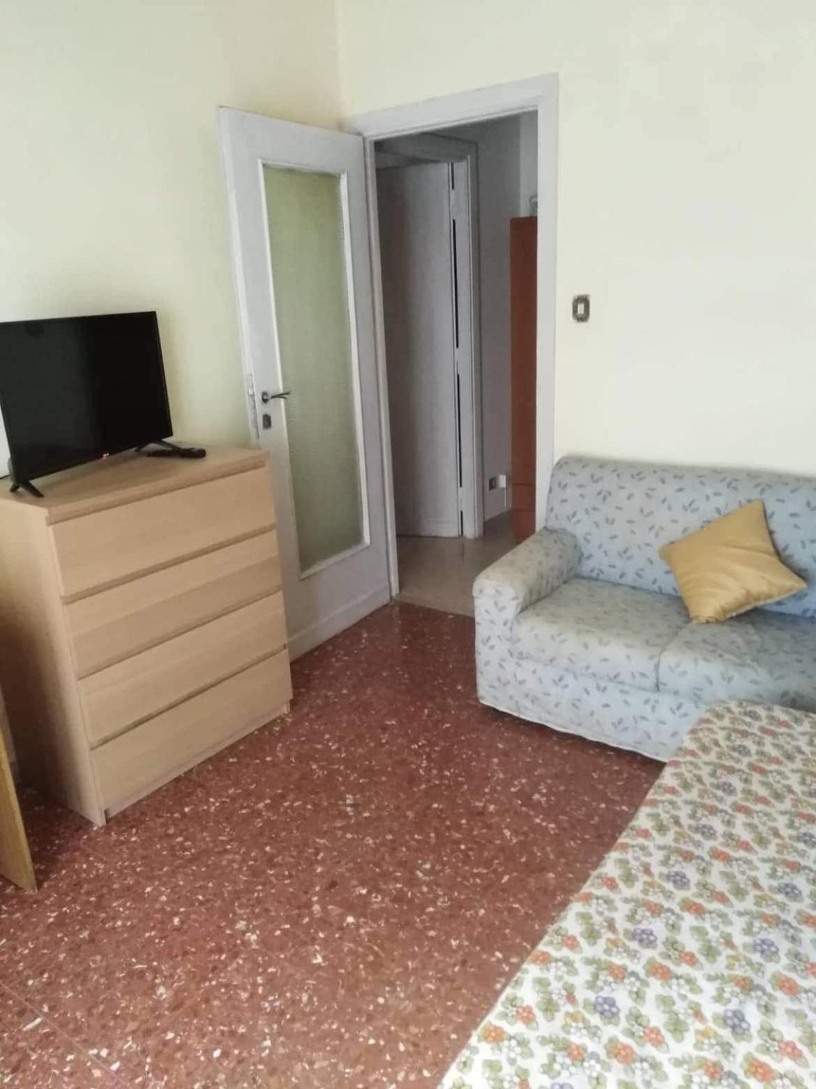 Entire Apartment-casal Bertone-tiburtina