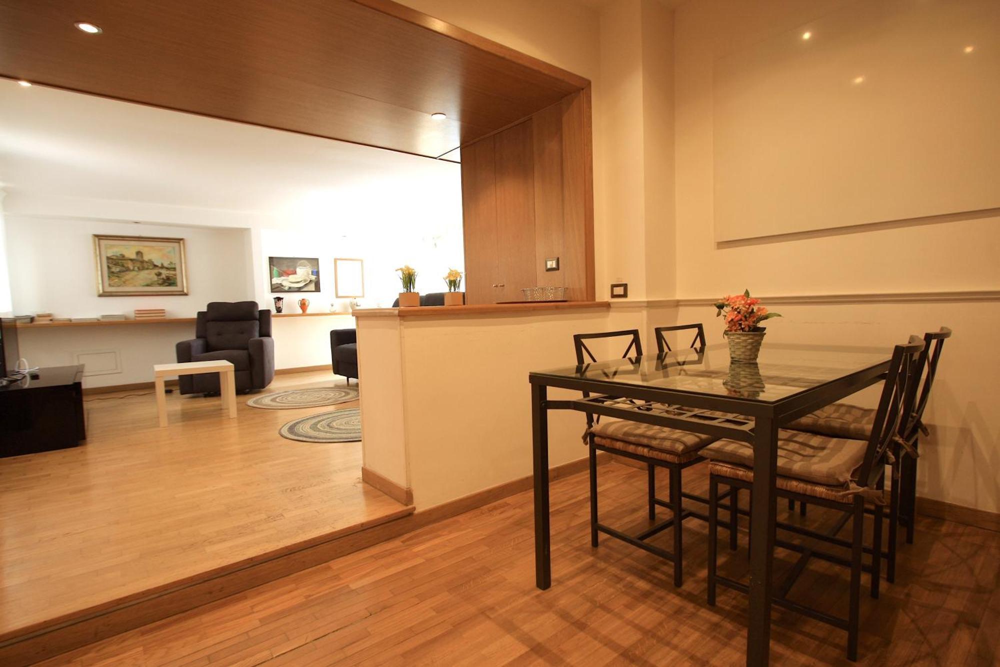 Giulio Cesare House Apartment *