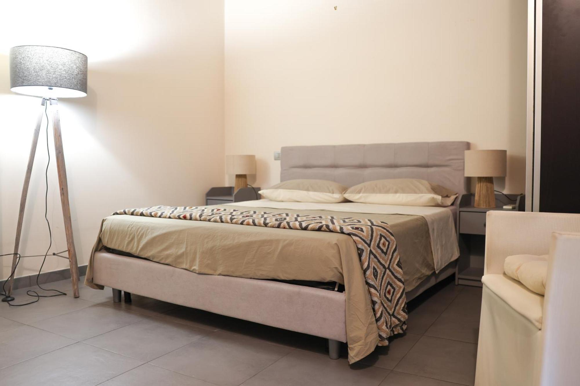 Apartment Domus Superior Domizio - Pantheon Rom