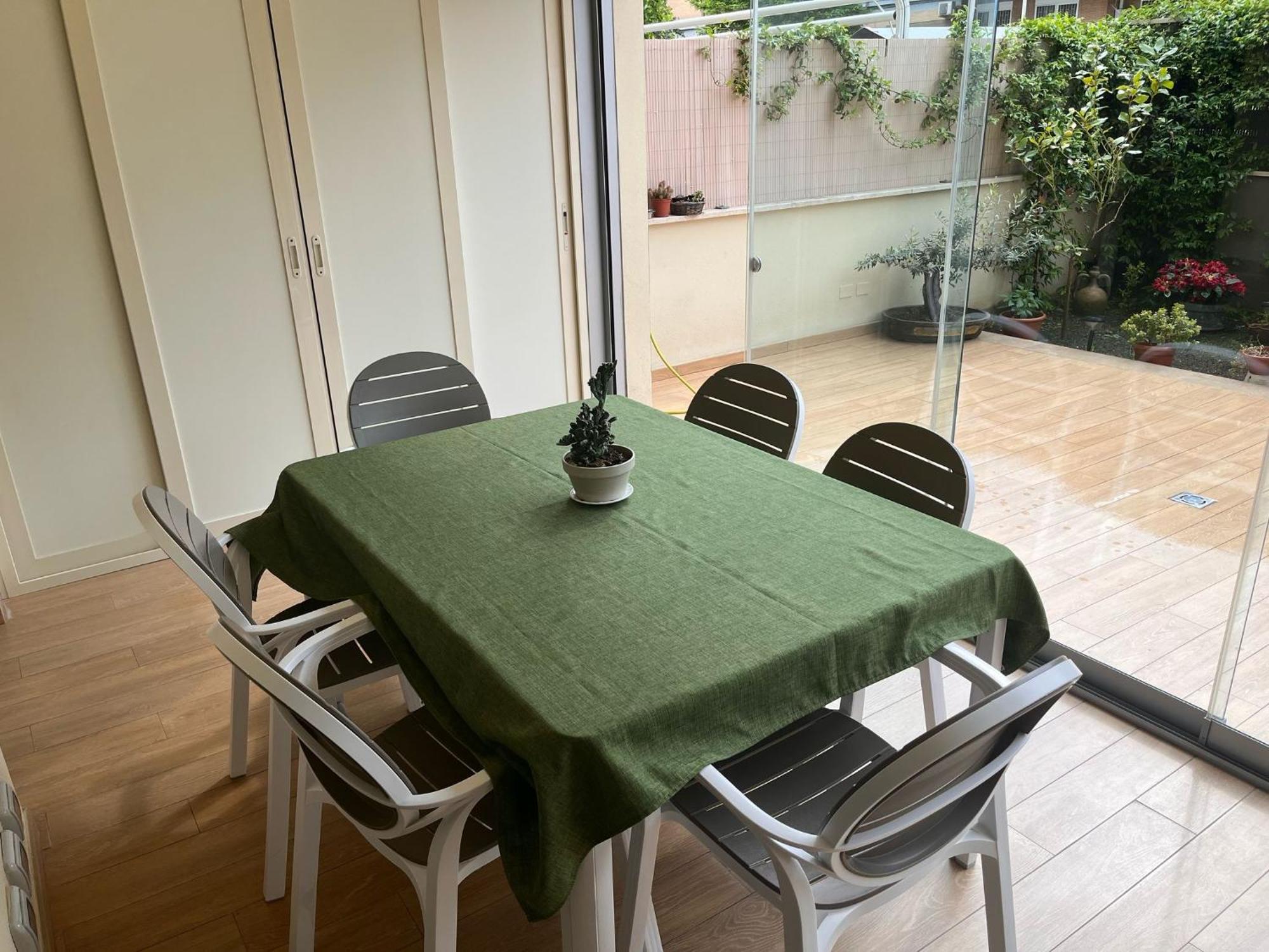 Appartamento Monolocale Nuova Costruzione Con Giardino *