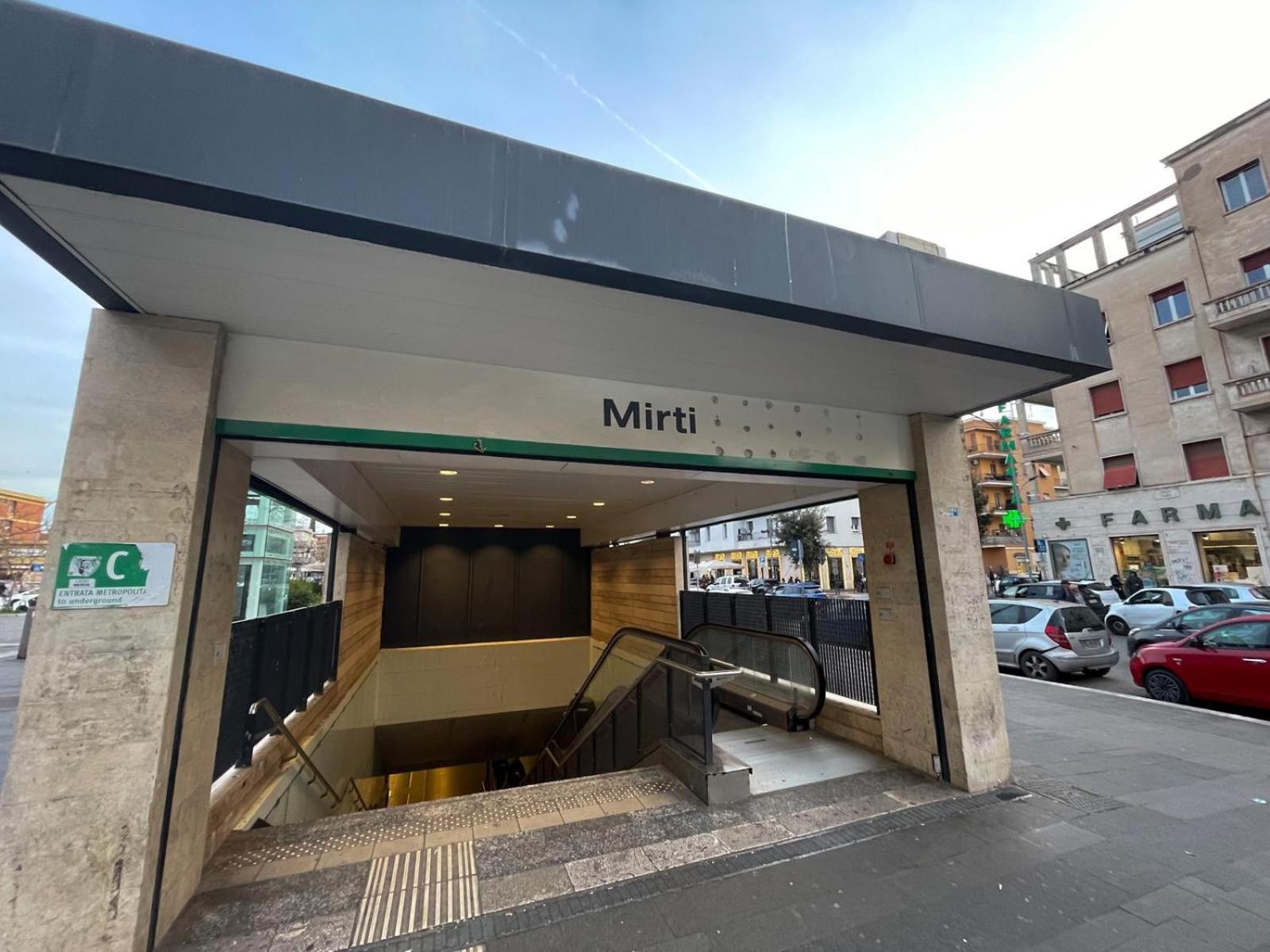 Da Vinci Metro Roma