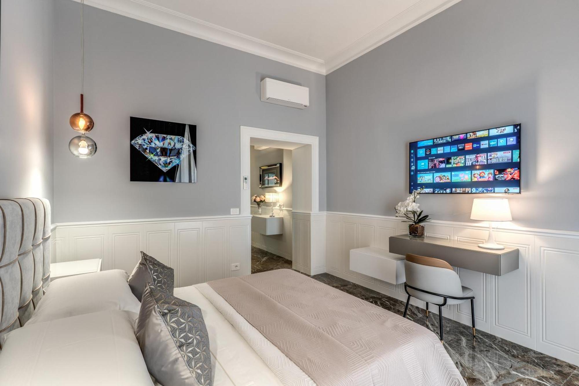 Spanish Steps Oasis *