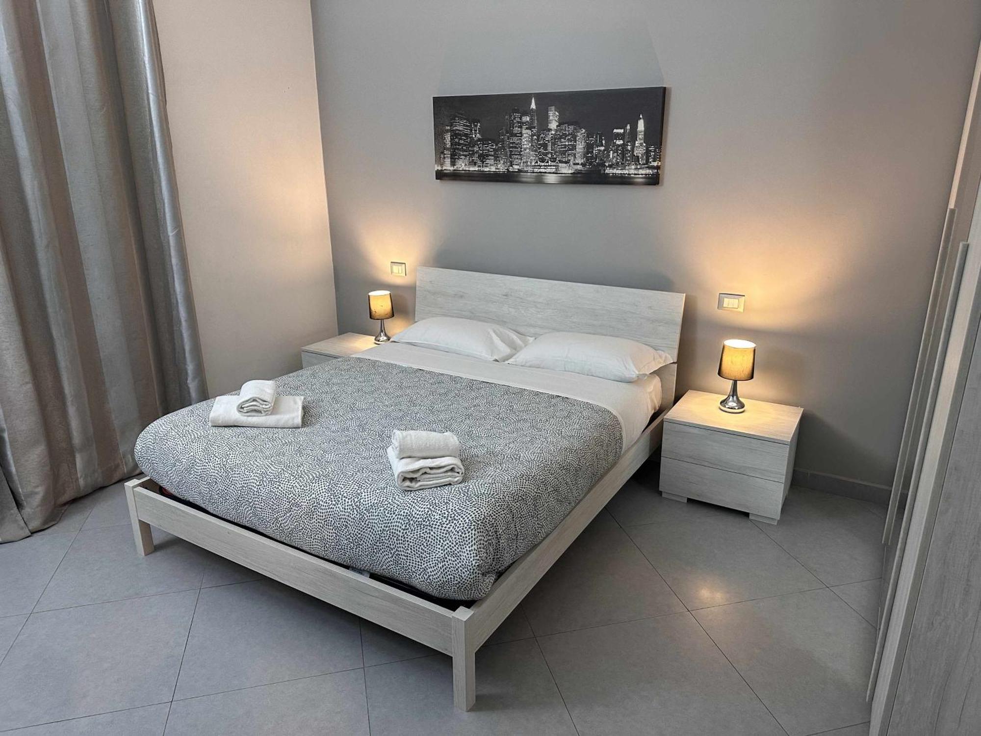 Rhome Away Marconi Rome