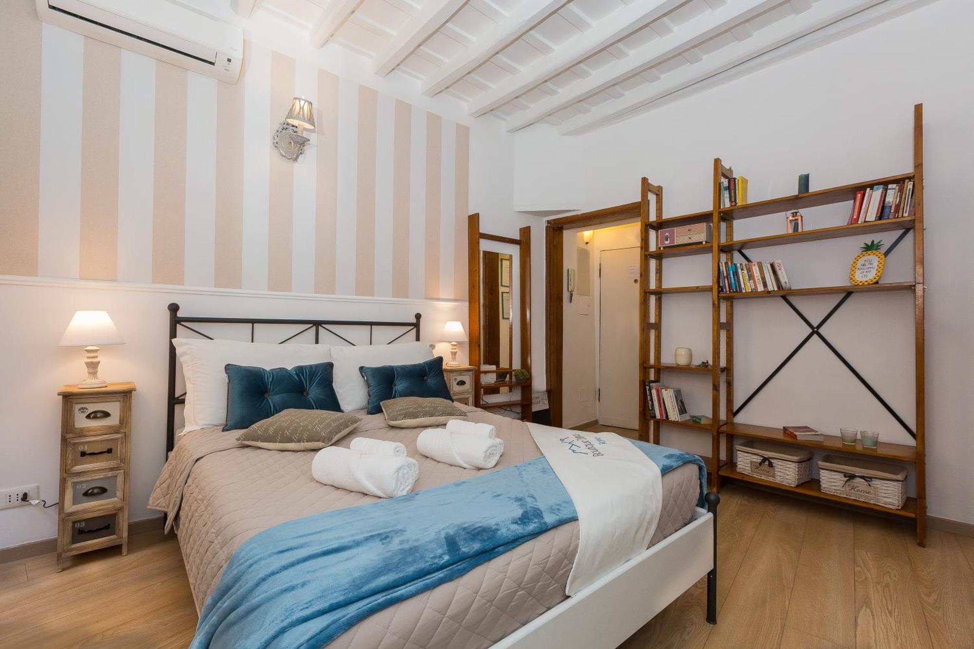 Boutique Domus Navona Librari *