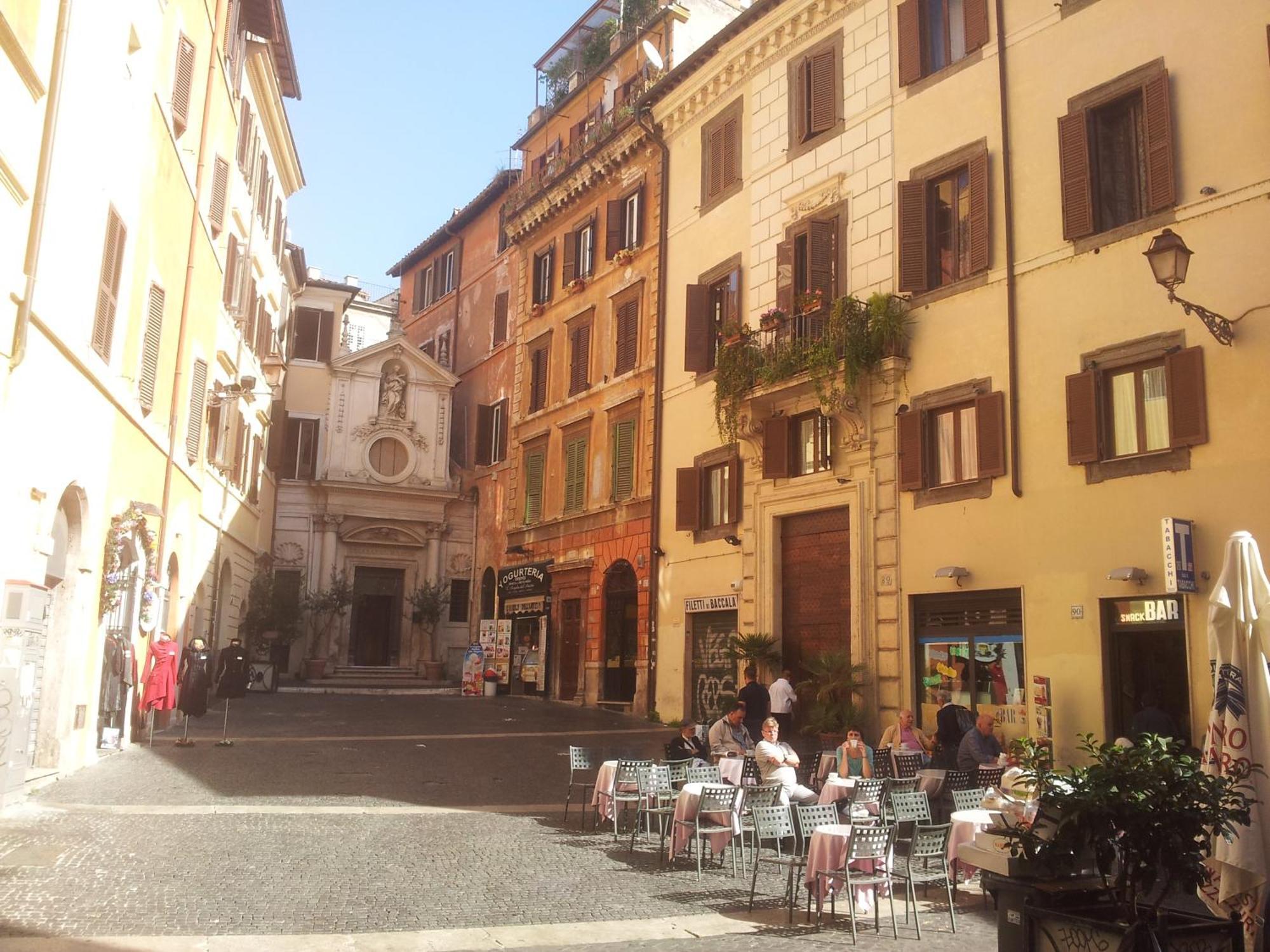 Boutique Domus Navona Librari Roma