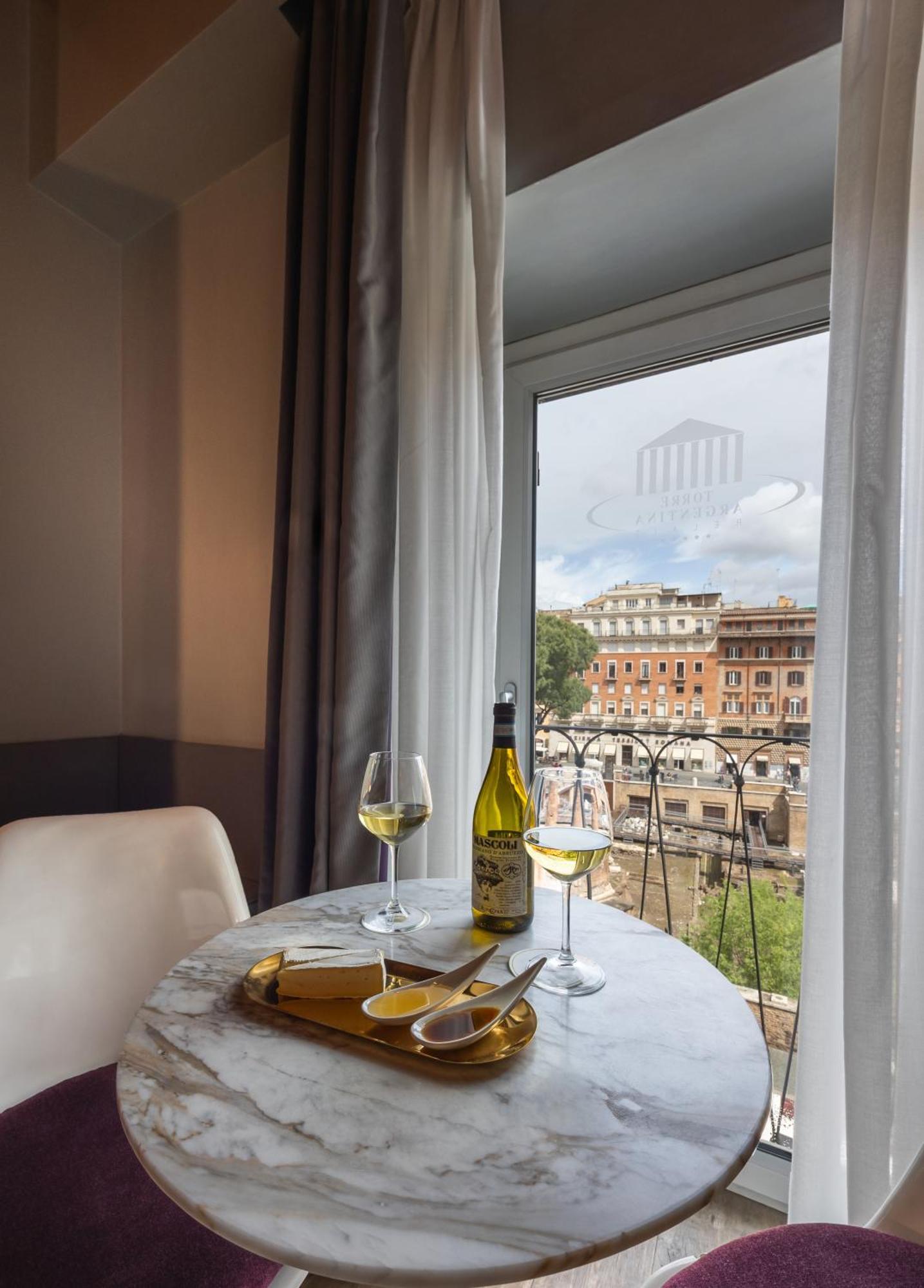 Gjestgiverier Torre Argentina Relais - Residenze Di Charme