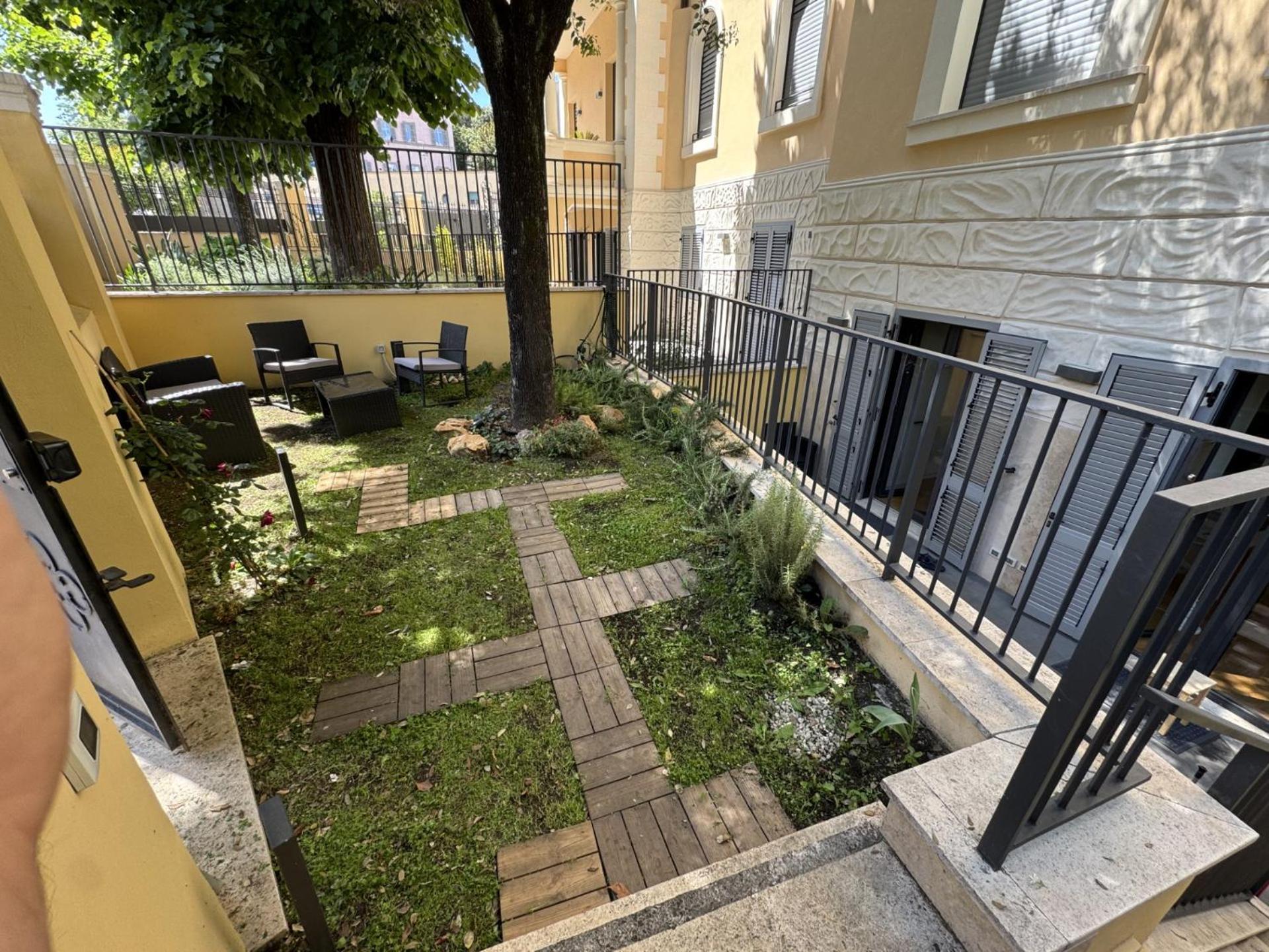 Paolina By Rentbeat * Roma