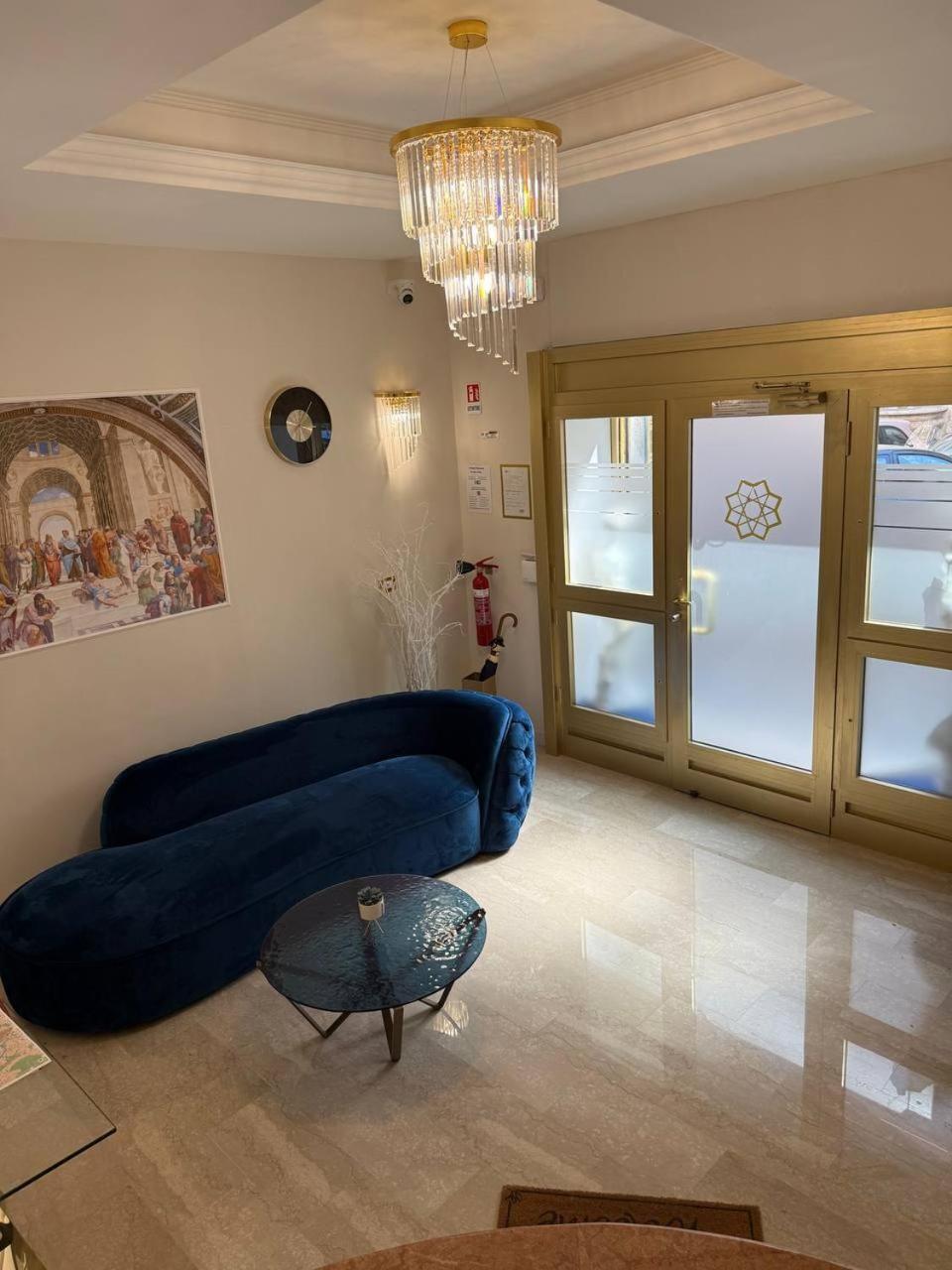 Gjestgiverier Golden Palace Luxury