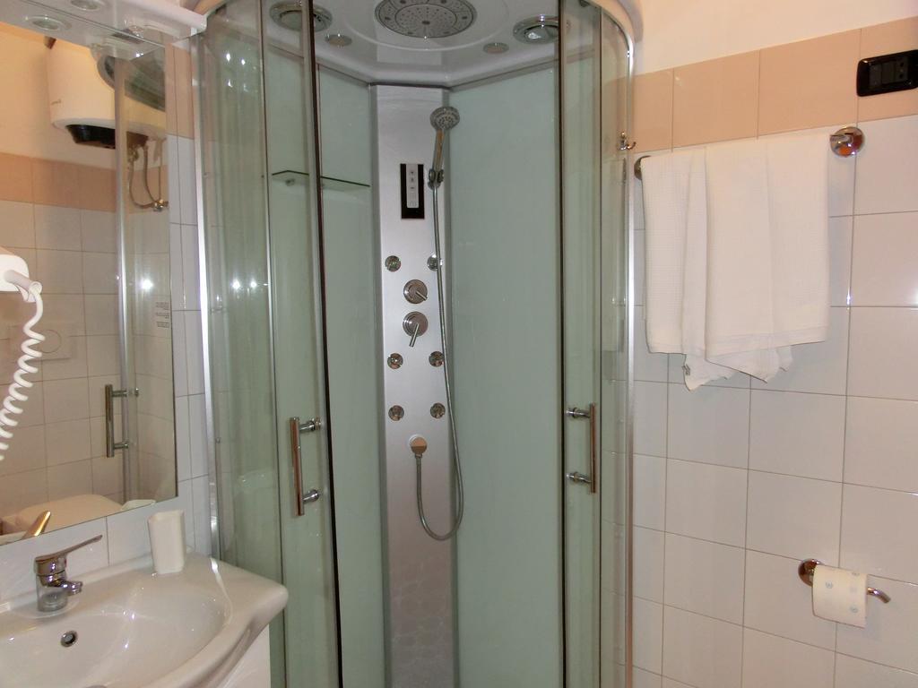 Affittacamere Reale House *