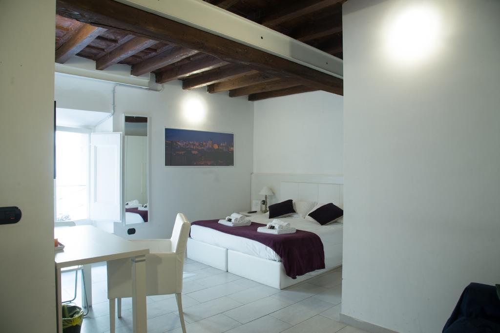 Flowers Apartments Gasthof 2*