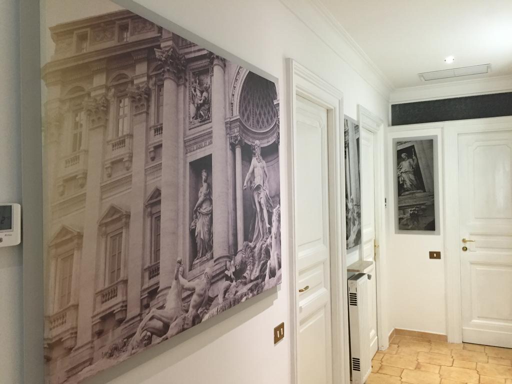 Luxury White House Roma