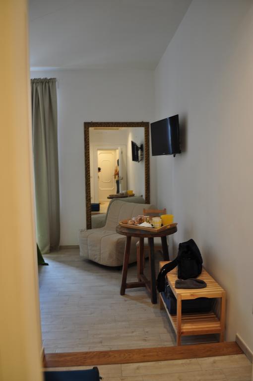 Of Arts Bed & Breakfast Roma