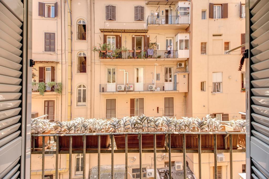 Hotel Corona Hotell