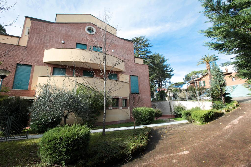 Hotel Kaire Roma