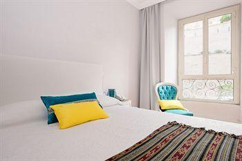 Rhome Hosting Gjestgiverier