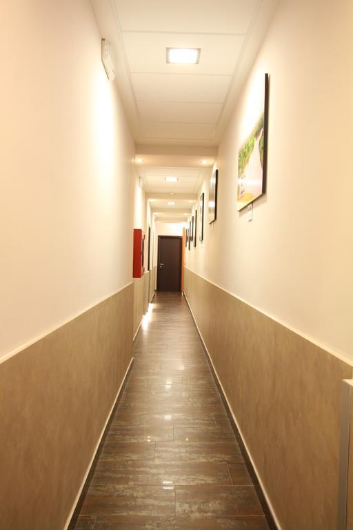 Clarin Hotel 2*