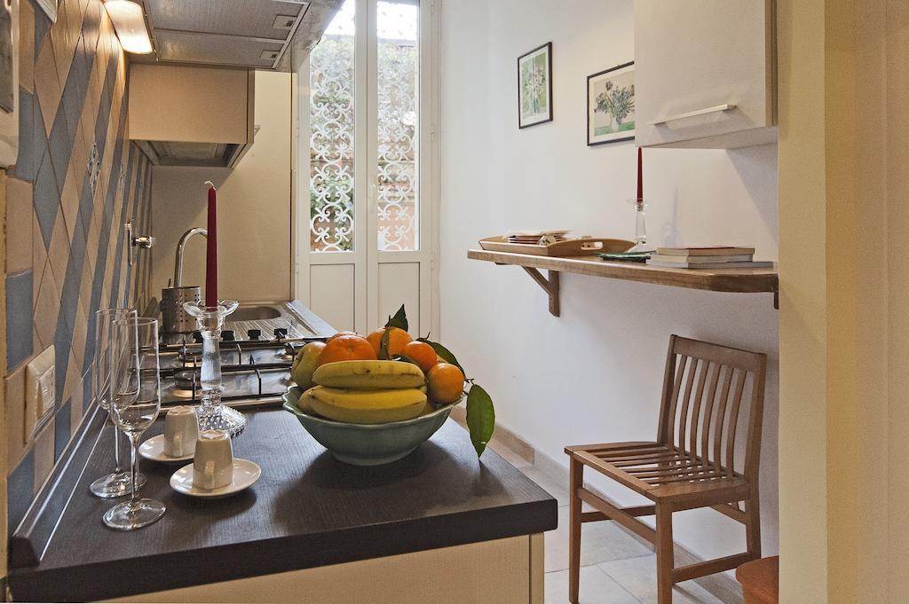 Bed & Breakfast Gloria'S House In Rome Roma