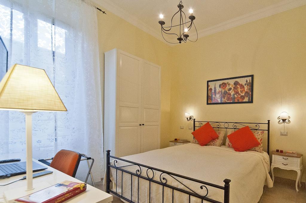 Bed & Breakfast Gloria'S House In Rome Roma
