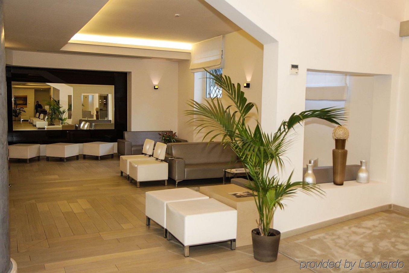 Occidental Aurelia Hotel 4*