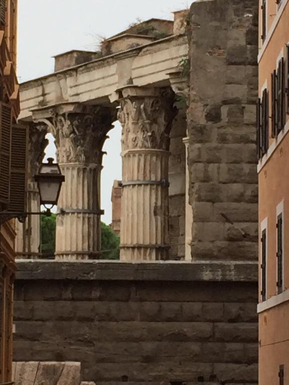 House&colosseum * Roma