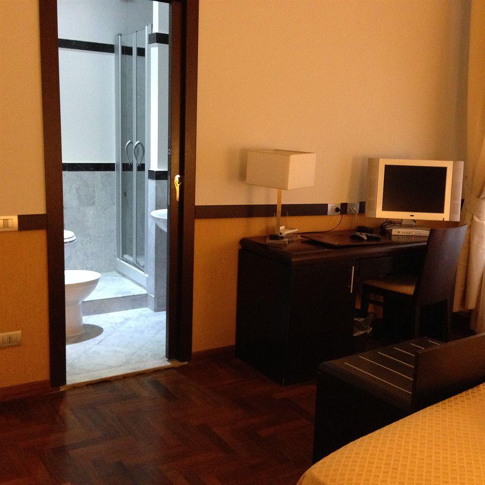 Alojamento de Acomodação e Pequeno-almoço Bellesuite Roma